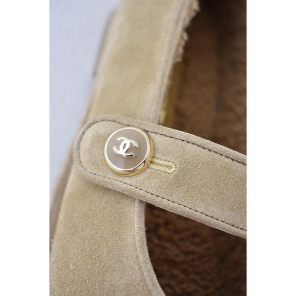 Chanel 25B Beige Suede Shearling Fur Mary Jane Moccasin Ballet Loafer Flat 40.5 - Picture 12 of 16